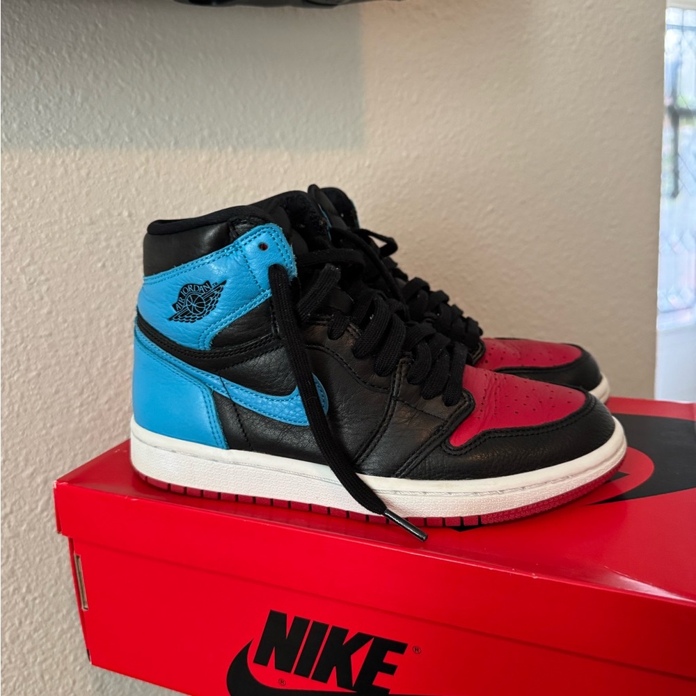 Nike Kids' Black and Blue High-Top Sneakers